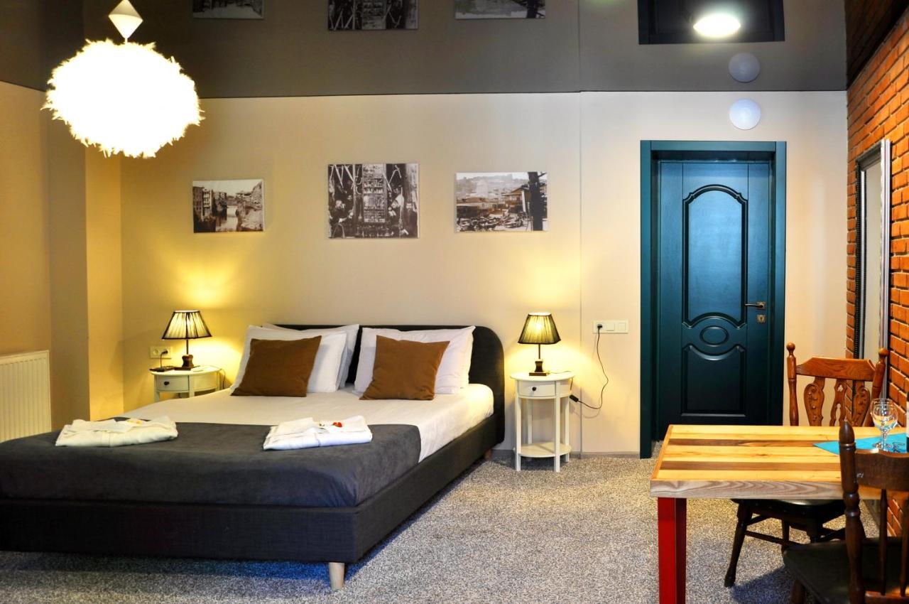 Art Hotel Claude Monet Tiflis Dış mekan fotoğraf