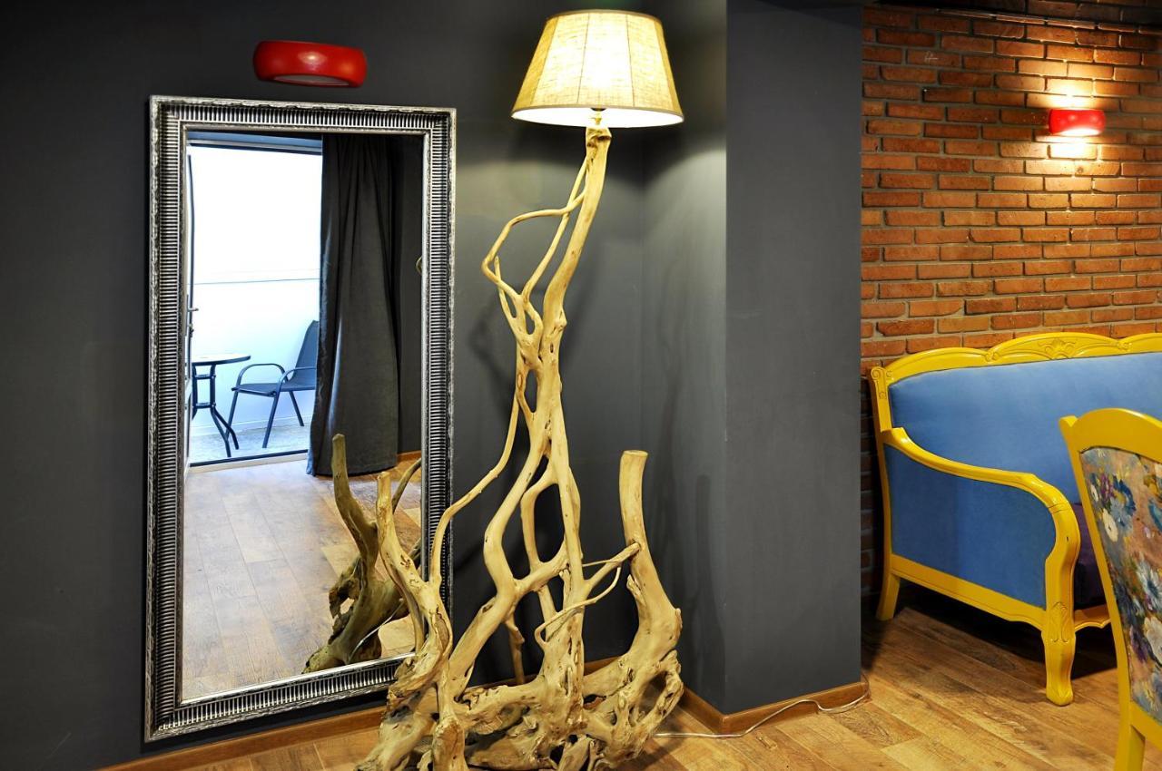 Art Hotel Claude Monet Tiflis Dış mekan fotoğraf